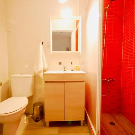 Isabela - Island, 50m To The Балеал