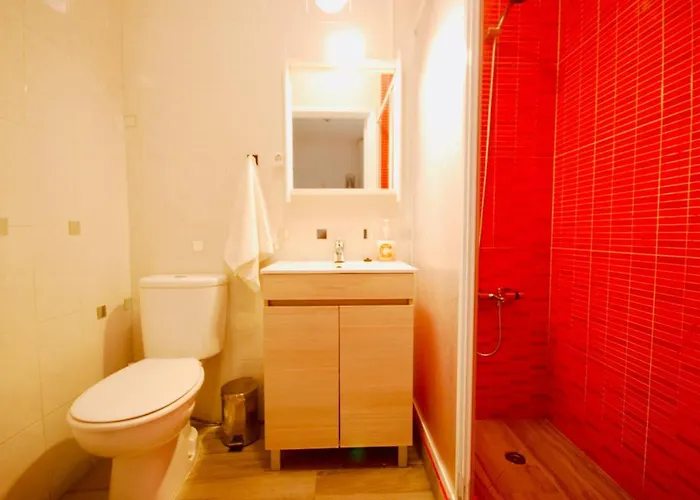 Isabela - Island, 50m To The Балеал