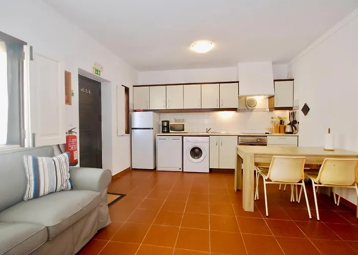 Апартаменты Isabela - Island, 50m To The *