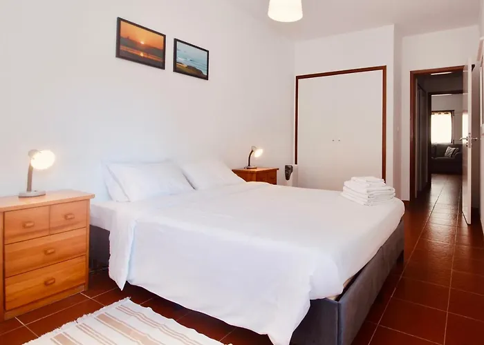 Isabela - Island, 50m To The * Балеал