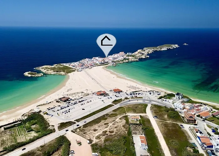 Isabela - Island, 50m To The Балеал